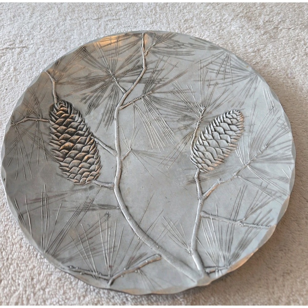 Vintage Early Wendell August Forge 890 Plate Pine Cone Design 9"